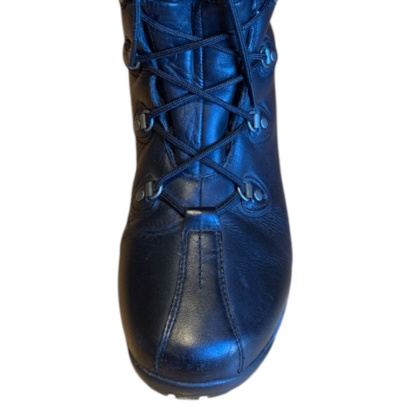 Women’s Helly Hansen Genuine Leather Waterproof Winter Boots Black Size 7 - Picture 9 of 16